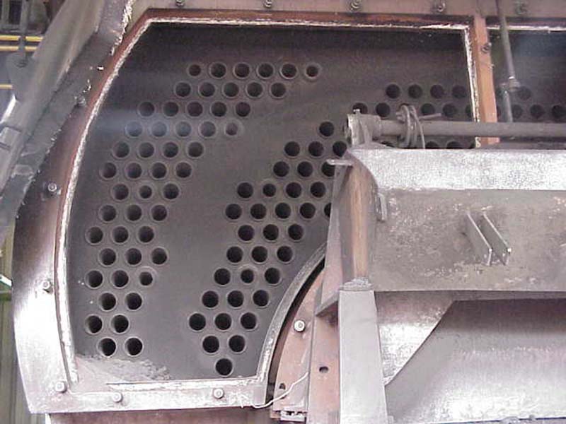 Ống lửa sau khi được vệ sinh ống lửa lò hơi